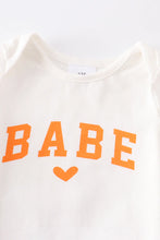 Load image into Gallery viewer, Babe Floral Set

