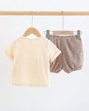 Load image into Gallery viewer, Giraffe Boy Shorts Set
