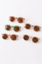 Load image into Gallery viewer, Retro Round Sunglasses
