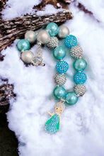 Load image into Gallery viewer, Elsa Bubble Necklace
