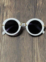 Load image into Gallery viewer, Fashion Sunglasses
