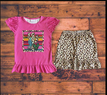 Load image into Gallery viewer, Cactus/Leopard Short Set
