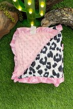 Load image into Gallery viewer, Cheetah Blanket
