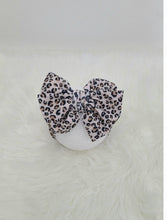 Load image into Gallery viewer, Cheetah Waffle Headband
