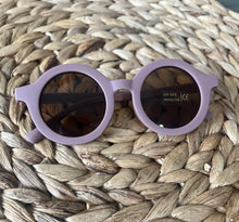 Load image into Gallery viewer, Kids Round Boy / Girl Sunnies
