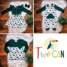 Load image into Gallery viewer, Green Bears Pocket Tee
